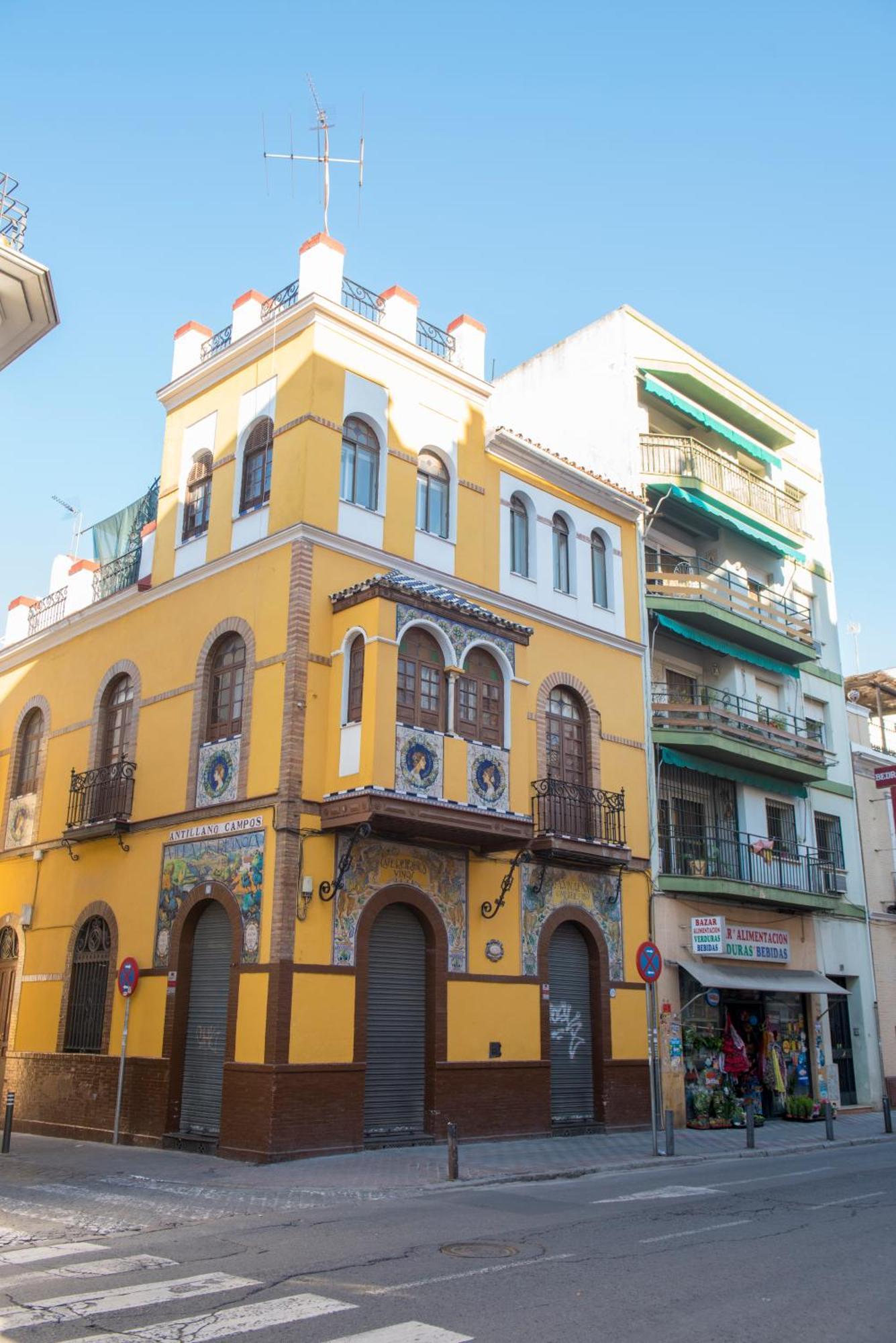 Apartamentos Luxury Puente De Triana Sevilla Eksteriør bilde