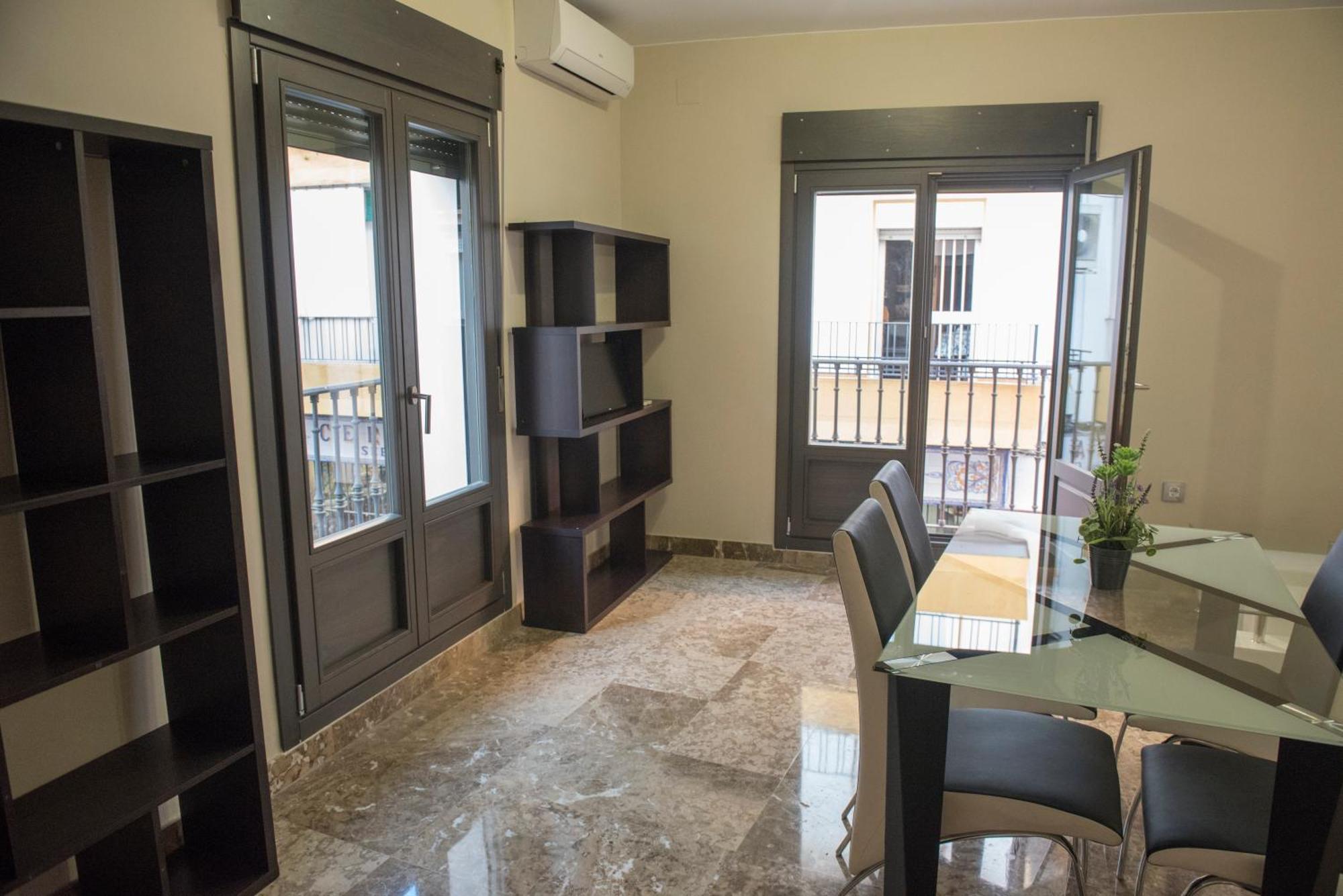 Apartamentos Luxury Puente De Triana Sevilla Eksteriør bilde