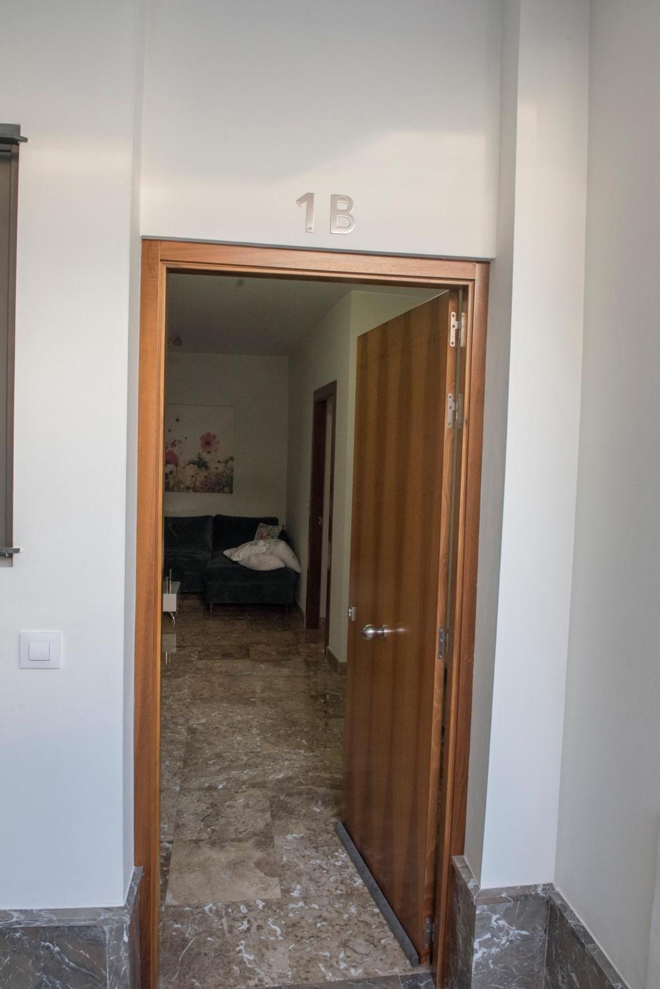 Apartamentos Luxury Puente De Triana Sevilla Eksteriør bilde