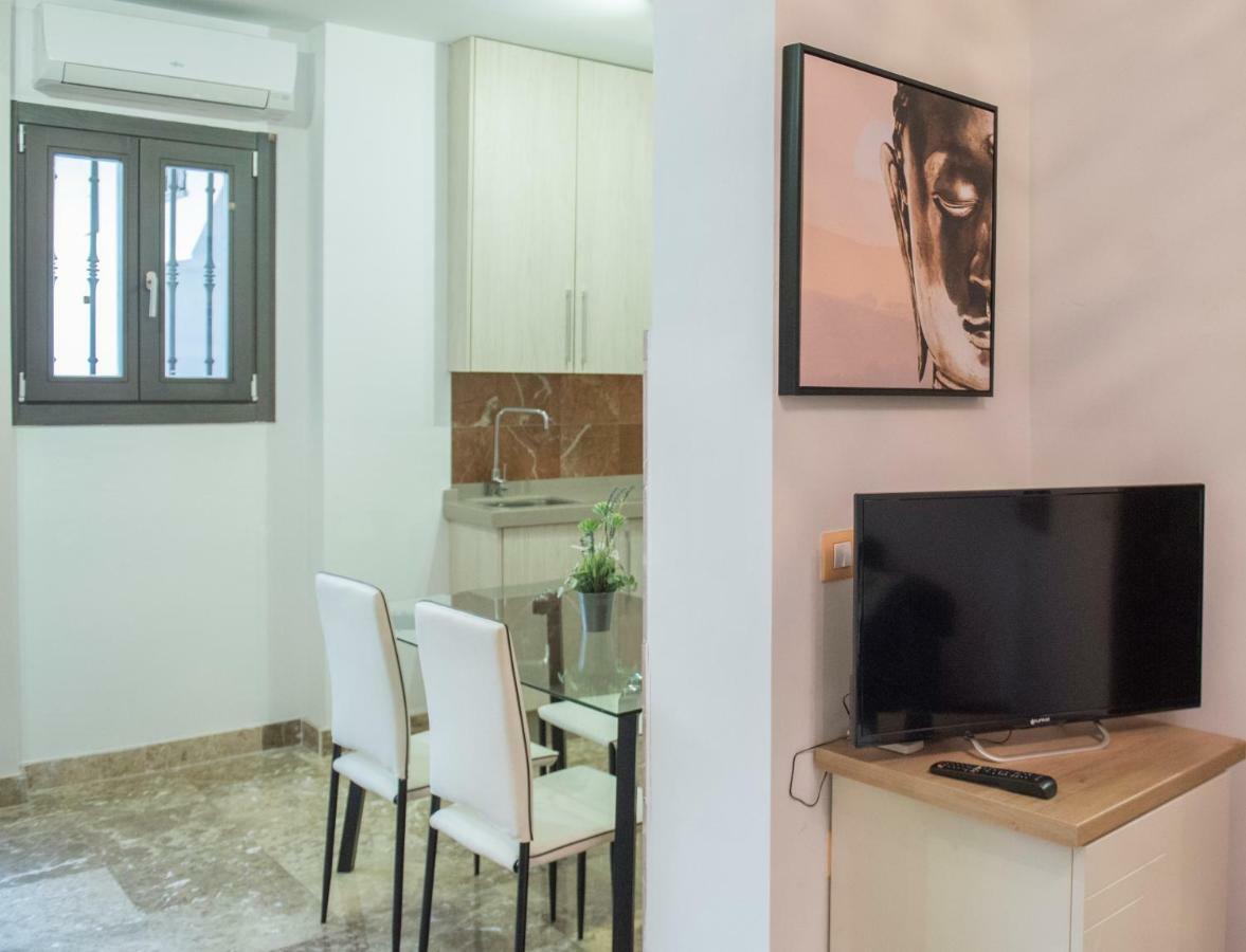Apartamentos Luxury Puente De Triana Sevilla Eksteriør bilde